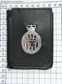 Britse Politie brevet in lederen houder Northumbria Police - 11 x 8,5 cm - origineel