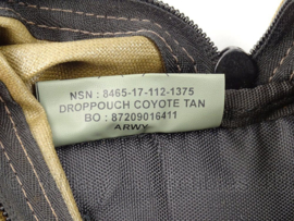 Droppouch coyote tan met 1 beenstrap - voor aan de koppel en om het been - origineel KL