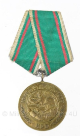 Bulgaarse overwinnings medaille 1945/1975 - origineel