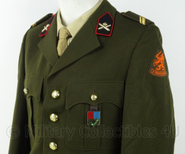 KL Landmacht DT uniform jas en broek veldartillerie - model voor 2000 - met insignes - maat 49 3/4 - origineel