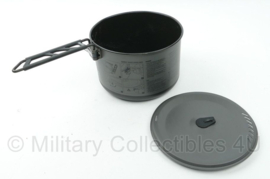 Defensie en Korps Mariniers SeatoSummit Alpha pot 1,9 Liter - 16 x 10,5 cm - gebruikt - origineel