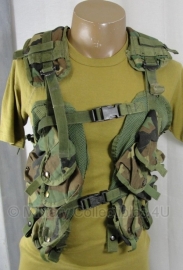 US Army (en korps mariniers) LOAD BEARING vest - woodland camo - origineel