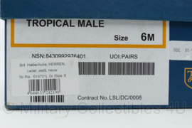 Britse leger Heren DT schoenen wit - lederen zool met rubberen inzet - maat 6M - licht gedragen  - origineel