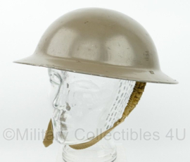 WO2 Britse MK2 helm 1940 - doorgebruikt door BB Bescherming Bevolking- origineel