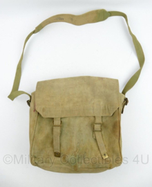 WO2 Britse khaki smallpack rugzak met draagriemen gedateerd 1942 - 27 x 10,5 x 27 cm - origineel