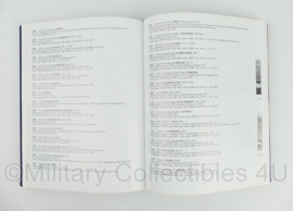 KM Koninklijke Marine Gedenkboek Koninklijk Instituut voor de Marine 1904-2004 KIM - 20,5 x 4 x 27 cm - origineel