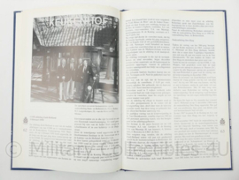 Boek contact Oud Mariniers 1950/1990 - 17 x 1 x 25 cm - origineel