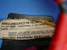 Mersey Regional Ambulance Service Rescue helm STATION OFFICER  - wit -  verstelbaar maat 54 - 62 cm  - origineel