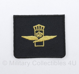 KLU Koninklijke Luchtmacht Luchtvaart Beveiliger brevet stof - zwarte ondergrond - 3,5 x 4 cm - origineel