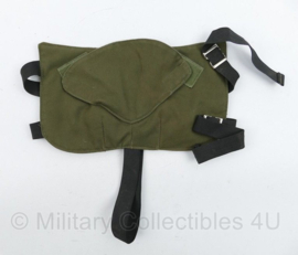 Defensie groene koudweer mondbescherming - 24,5 x 14,5 cm - origineel