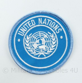 United Nations embleem felblauw - diameter 7,5 cm - origineel