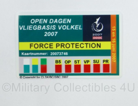 KLU Koninklijke Luchtmacht entreepas Force Protection Open Dagen 15 en 16 juni 2007 Vliegbasis Volkel - 8 x 5,5 cm - origineel