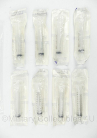 Medische set BD 10ml Syringe spuiten - 8 stuks - nieuw in verpakking - origineel