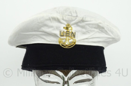 US Navy USN Navy muts - met goudkleurige metalen insigne - maat 57 - origineel