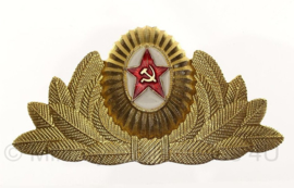 Russische officiers pet insigne metaal - origineel