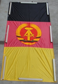 DDR Vlag Banner Polyester groot - 2,2 x 1,17 meter - nr. 7