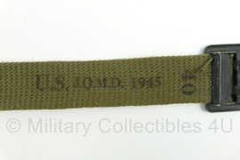 WO2 US OD Groene US manschaps Broekriem / trouser belt M1937 gestempeld US JQMD 1945 - maat 95 cm - origineel 1945