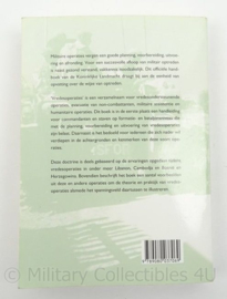 KL Landmacht handboek Vredesoperaties LDP III - origineel