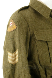 MVO uniform jas Rode Kruis Arts - rang Sergeant - maat 48 - origineel