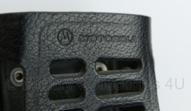 Lederen koppelhouder Motorola portofoon HLN9665 - 7 x 3 x 14 cm - origineel