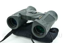 Verrekijker 10x26 Binoculars Steiner Predator Pro Forest Green Steiner Art. 58781  - met eenheid logo op tas - Nederlandse/Duitse korps -14,5x18x7 cm- Nieuw in doos