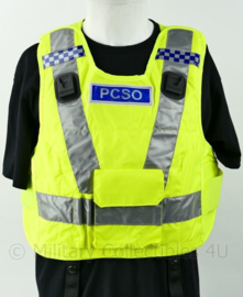 Britse politie fluor geel vest PSCO met portofoon houders - kogelwerende hoes leeg - nieuw - one size - origineel