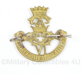 WW2 Canadian cap badge Princess Louise Dragoon Guards - Kings Crown - 4,5 x 4 cm - origineel