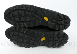 Meindl Makalu Pro 3000 schoenen - maat 11 = 46 - licht gedragen - origineel