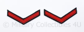 KM Koninklijke Marine arm rangemblemen paar - rood op zwart - Matroos der 2e klasse - 8,5 x 4 cm - origineel