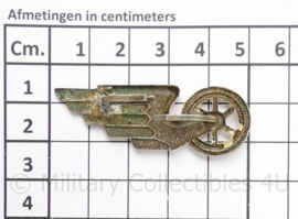 Duitse Bahn kraag insigne set - 5 x 2 cm - origineel
