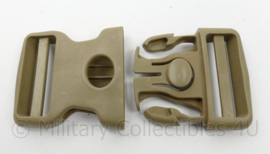 Rugzak of combat belt gesp set coyote - 9 x 7 x 1½ - origineel