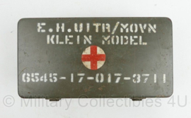 KL Nederlandse leger EHBO Eerste Hulp uitrusting Motorvoertuigen klein model kist - origineel