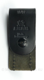 Mini maglite koppelhouder zwart leder  merk AKAH - nieuw - origineel