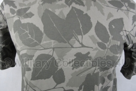 Leaf camo shirt - M of XXL