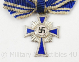WO2 Duits miniatuur Mutterkreuz im silber met lint - origineel