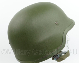 M92 M95 composiet helm B826 ballistische helm - 1e model 2008 lichter groen met nieuwste liner - maker Induyco - Ongedragen -  maat Medium = 55 tm. 57 cm.-  origineel