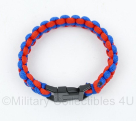 Paracord armband rood/blauw - 23,5 x 1,5 cm - nieuw - origineel