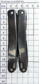 Defensie Victorinox multitool met bruine lederen koppeltas van Defensie - 12 x 4 cm - licht gebruikt - origineel