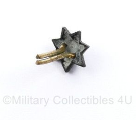 Defensie groter model metalen ster voor op de medaille baton - origineel