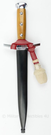 Zwitserse Officier's dolk in geschenkdoos uitgereikt aan Nederlandse Luitenant-Kolonel - lengte 31,5 cm - origineel