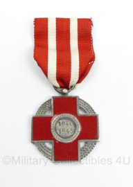 Nederlandsche Roode Kruis 1940-1945 herinneringskruis  - 9 x 4 cm - origineel