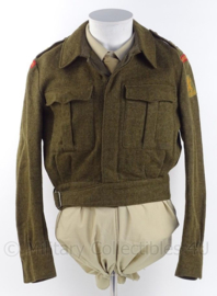 MVO uniform jas "Garde Grenadiers" met embleem "nationaal commando" - maat 48 - origineel