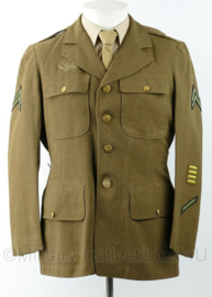 WO2 US Army Corporal Class A jacket met Service en Woundstripes - maat 37 = NL maat 47 - origineel