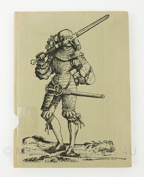 Boek Soldier - 21 x 1,5 x 28,5 cm - gebruikt