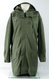 Franse leger parka met voering groen - maker J. Veyrier Paris - maat 104L - licht gedragen - origineel