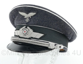 WO2 Duitse Luftwaffe Officiers schirmmütze met zilveren bies graublau - maat 57 t/m 60