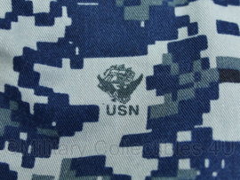 US Navy BDU field jacket met insigne - SWO Surface Warfare Officer - USN Navy blue digital - maat medium-regular  - origineel