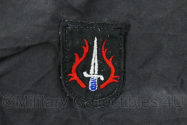 Defensie Stoottroepen halsdoek - vroeg model met opgestikt embleem - 42 x 28 cm - origineel