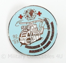 Bundeswehr German Medevac Squad Phnom Penh Cambodia speldje - diameter van 3¾ cm - origineel