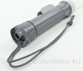 US Army Grey Fulton MX993/U Military Flashlight Flash, Signal Wand Cone Seinlamp - nieuw in doos